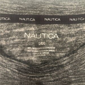 Men’s Nautica Gray Fleece Crew Neck-L